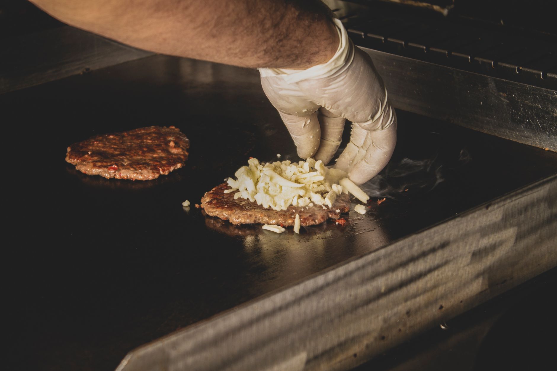 Meat Grinder Leaking Grease: Causes and Fixes for 2026 1 Illustration for: Meat Grinder Leaking Grease: Causes and Fixes for 2026